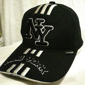 Vintage New York Logo Fitted Cap Hat by City Hunt